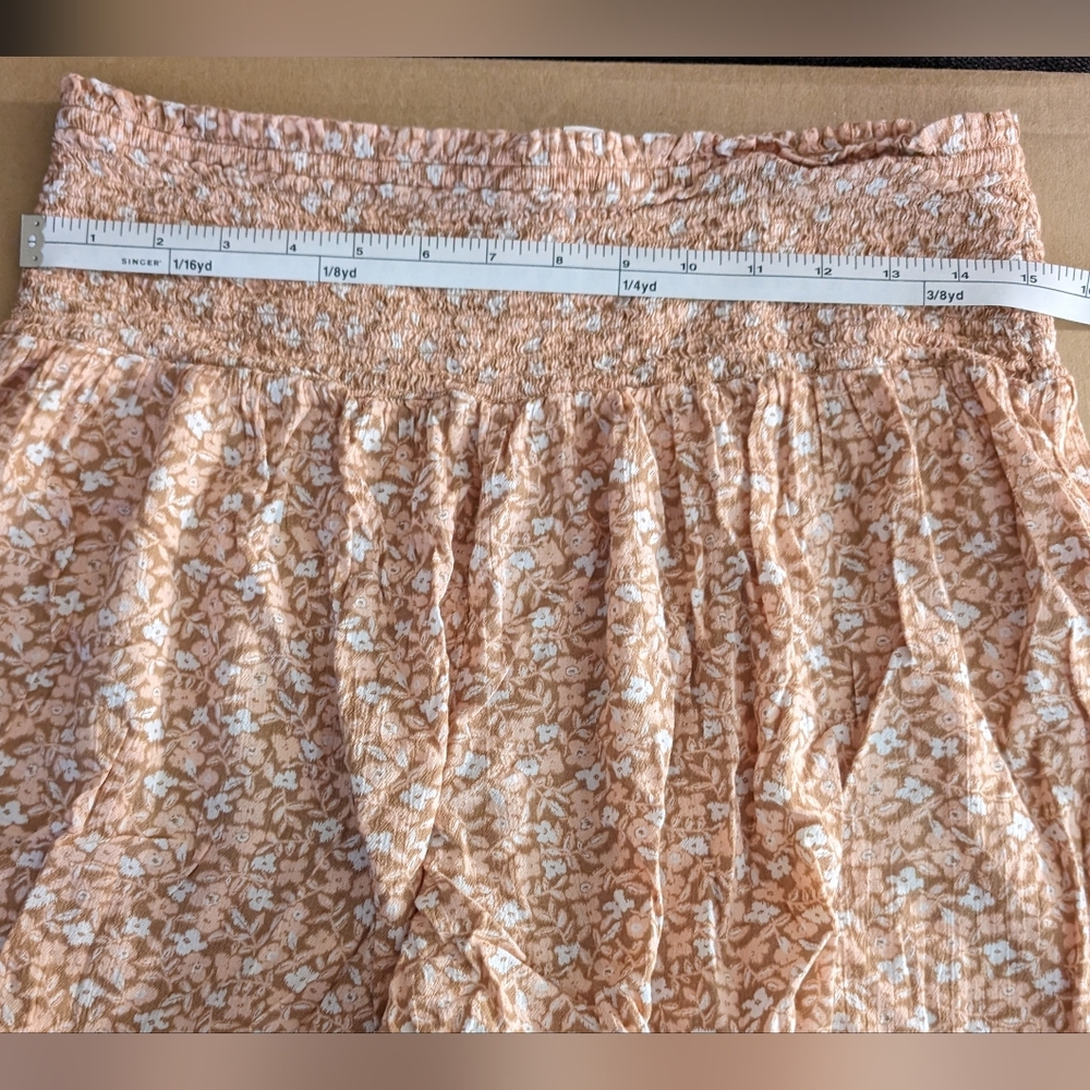 Arie shorts large